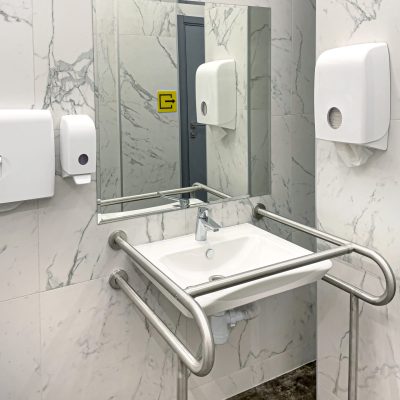 salle de bain pmr